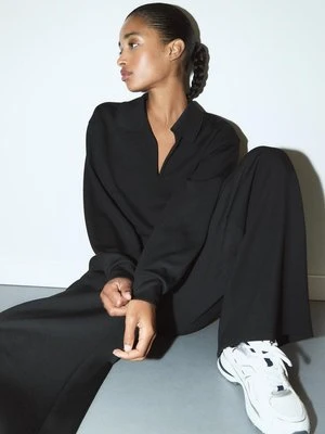 Stradivarius Spodnie wizytowe o miękkim dotyku  Czarny