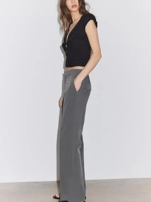 Stradivarius Spodnie wizytowe z kieszeniami  Ciemnoszary