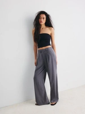 Stradivarius Spodnie wizytowe z szerokimi nogawkami  Ciemnoszary