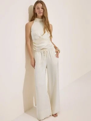 Stradivarius Spodnie wizytowe z zakładkami  Waniliowy