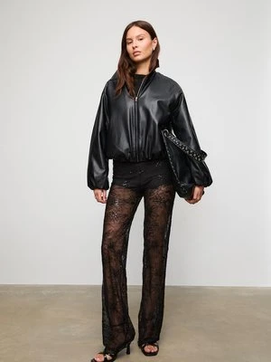 Stradivarius Spodnie z cekinowymi haftami  Czarny