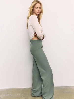 Stradivarius Spodnie z szerokimi nogawkami  Khaki