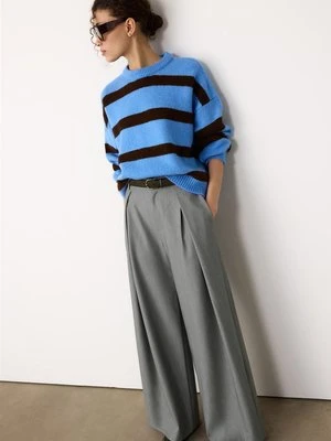 Stradivarius Spodnie z zakładkami maxi i paskiem  Popielaty