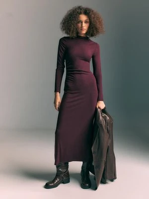 Stradivarius Sukienka midi z dzianiny  Fioletowy