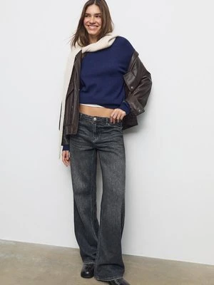 Stradivarius Sweter 100% z bardzo miękkiej wełny  Ciemnomorski