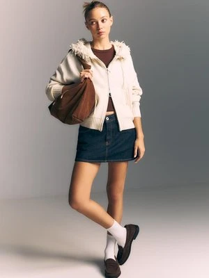 Stradivarius Sweter rozpinany z Kapturem sztuczne futro  Waniliowy