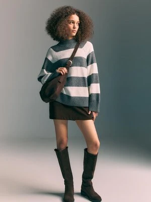 Stradivarius Sweter z dzianiny basic  Ciemnoszary