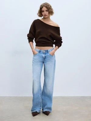 Stradivarius Sweter z dzianiny z dekoltem w łódkę, miękki w dotyku  Brązowy