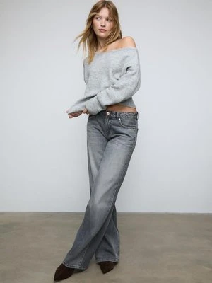 Stradivarius Sweter z dzianiny z dekoltem w łódkę, miękki w dotyku  Popielaty