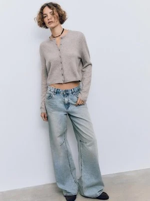 Stradivarius Sweter z dzianiny z guzikami, miękki w dotyku  Szary