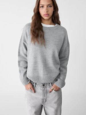 Stradivarius Sweter z dzianiny z okrągłym dekoltem  Popielaty