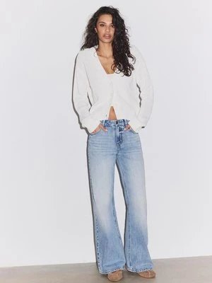 Stradivarius Sweter z guzikami  Ecru