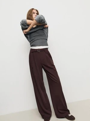 Stradivarius Szerokie spodnie eleganckie z klamrą  Brązowy