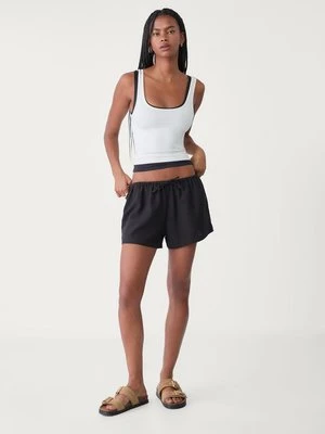 Stradivarius Szorty na sznurek z lnem  Czarny