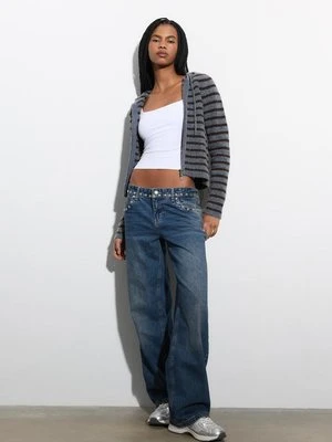 Stradivarius T-shirt na ramiączkach z dekoltem kwadratowym  Biały