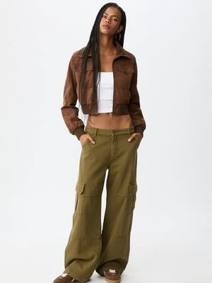 Stradivarius Top basic z dekoltem bandeau  Biały