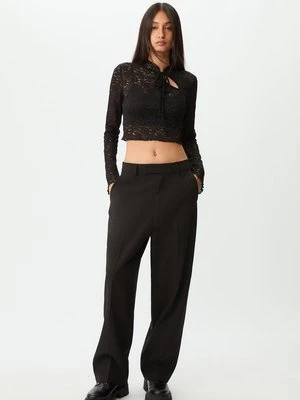 Stradivarius Top crop z koronki  Czarny