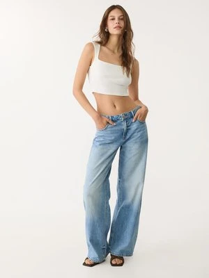 Stradivarius Top cropped z odkrytymi plecami  Ecru