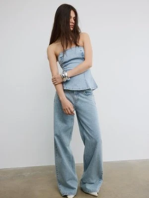 Stradivarius Top denim z błyszczącymi elementami  ŚREDNIOJASNY NIEBIESKI DENIM