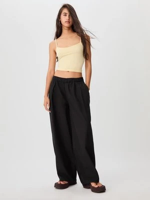 Stradivarius Top na ramiączkach z poliamidu  Żółty pastelowy