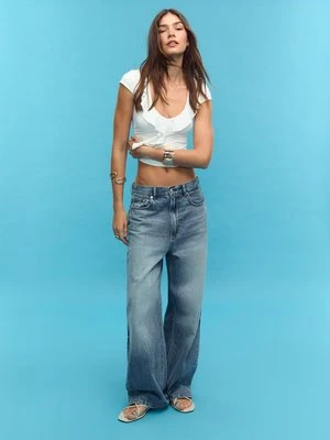 Stradivarius Top poliamidowy z falbankami  Ecru