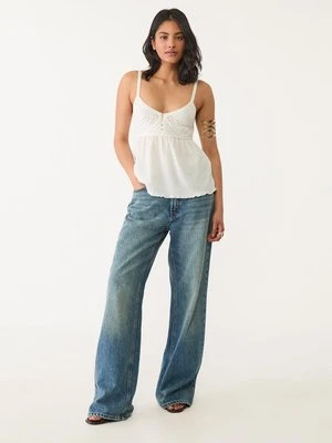 Stradivarius Top szydełkowy z falbanami  Biały