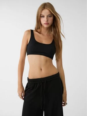 Stradivarius Top w stylu biustonosza bralette z poliamidu  Czarny