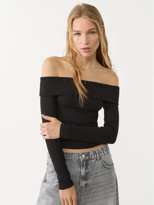 Stradivarius Top z dekoltem odsłaniającym ramiona  Czarny