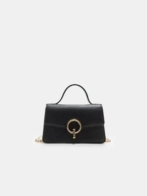 Stradivarius Torba na ramię z okrągłym zapięciem  Czarny