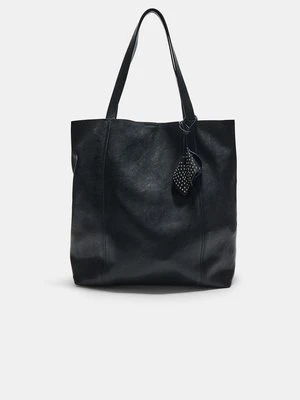 Stradivarius Torba shopper ze sztucznej skóry z detalami w kwiaty  Czarny