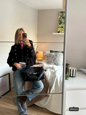 Stradivarius Torebka na ramię, zapięcie metalowy element, lady  Czarny