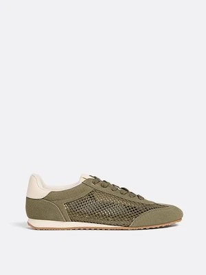 Stradivarius Wykrawane trampki  Khaki