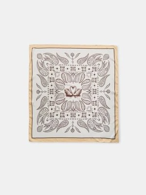 Stradivarius Wzorzysta chustka  Ecru