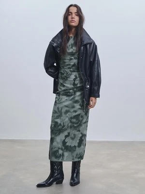 Stradivarius Wzorzysta sukienka midi z tiulu  Khaki