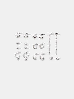 Stradivarius Zestaw 9 kolczyków serce i kółka  Szary