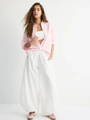 Stradivarius Zwiewna koszula z efektem lnu  Pastelowy róż