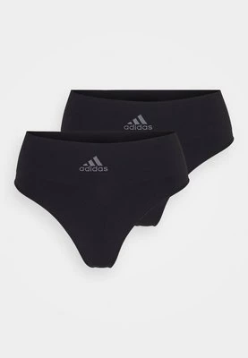 Stringi Adidas Sport