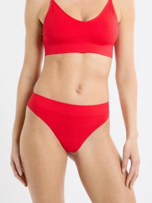 Stringi bezszwowe Etam