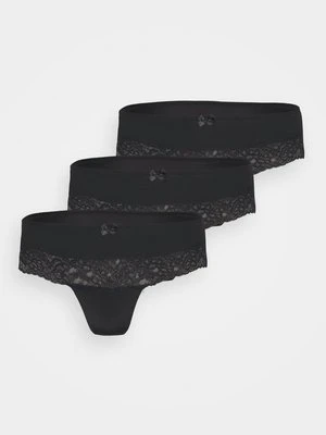 Stringi Hunkemöller