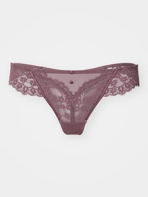 Stringi Hunkemöller