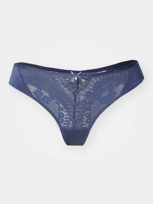 Stringi Hunkemöller