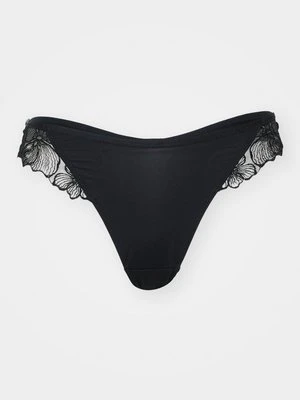 Stringi Hunkemöller