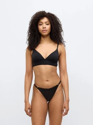 Stringi Hunkemöller