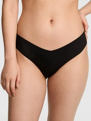 Stringi no-show Victoria's Secret