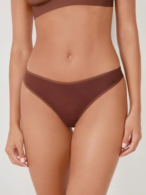 Stringi przezroczyste z tiulu Etam