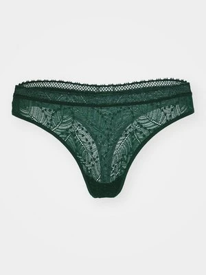 Stringi Simone Pérèle