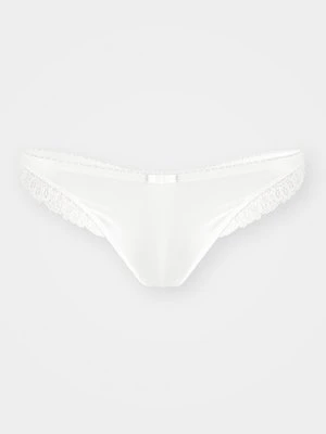 Stringi Simone Pérèle