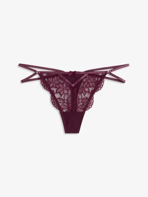 Stringi typu tanga z delikatnej koronki BonPrix fioletowy