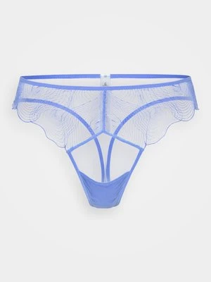 Stringi Undress Code