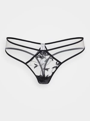 Stringi Undress Code